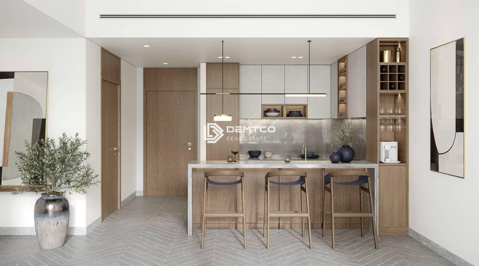 4 beds Penthouse in The Crestmark
